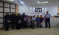 دیدار عاشقانه کودکان با معاون بهداشتی 