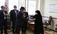 قدردانی از ماماهای مرکز بهداشت استان توسط معاون بهداشتی دانشگاه