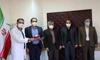 به مناسبت روز جهانی قلب معاون بهداشت دانشگاه به همراه رئیس گروه بیماریهای غیر واگیراز بیمارستان قلب و عروق فرشچیان بازدید کردند.