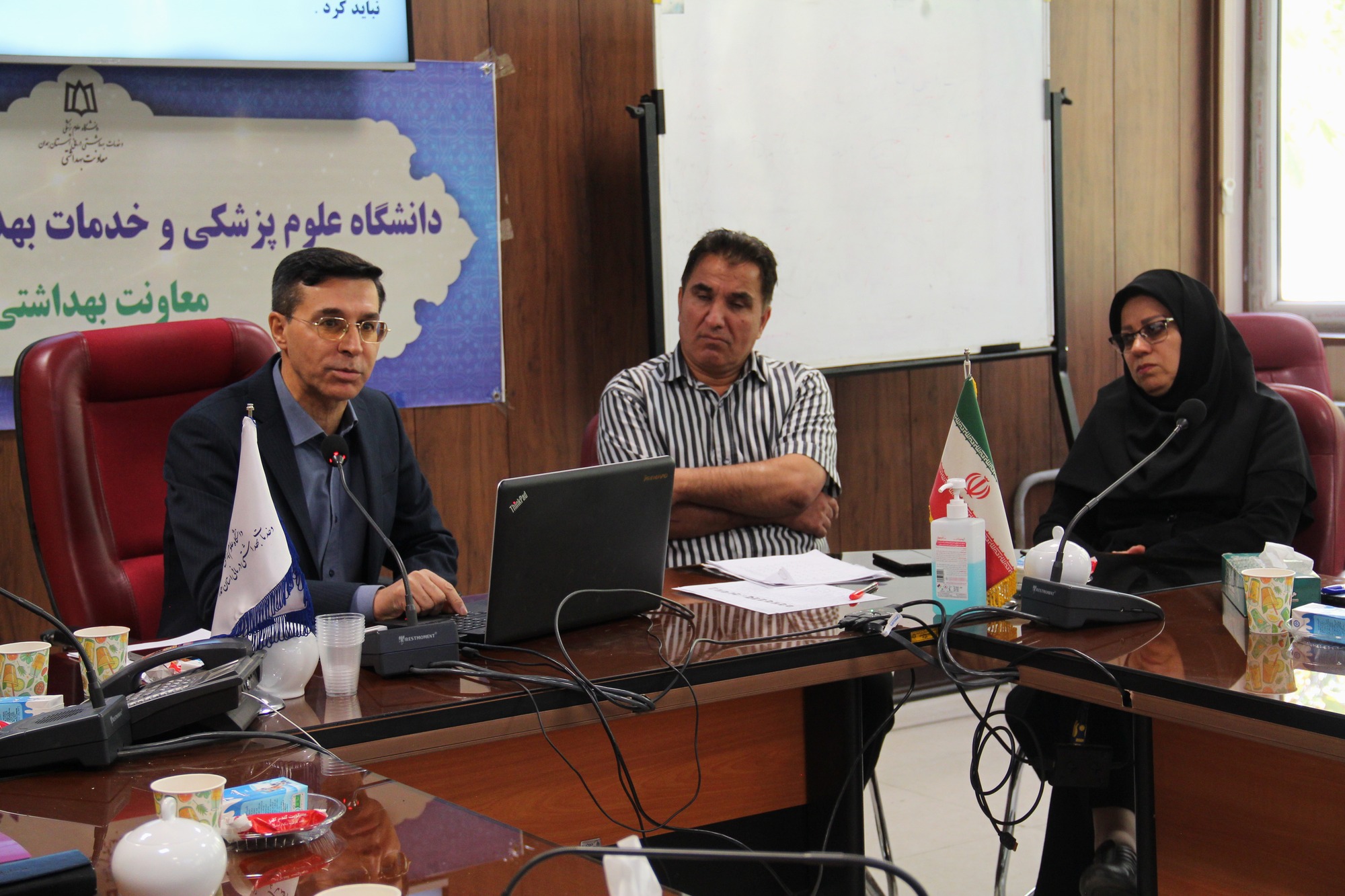 برگزاری نشست هماهنگی و توانمندسازی کارشناسان برنامه تعیین‌کننده‌های اجتماعی سلامت در دانشگاه علوم پزشکی همدان